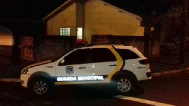 Homem é alvejado com mais de 10 tiros dentro de casa em Botucatu