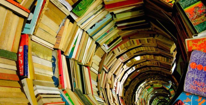Novo livro de Dan Brown mantém o “clichê”