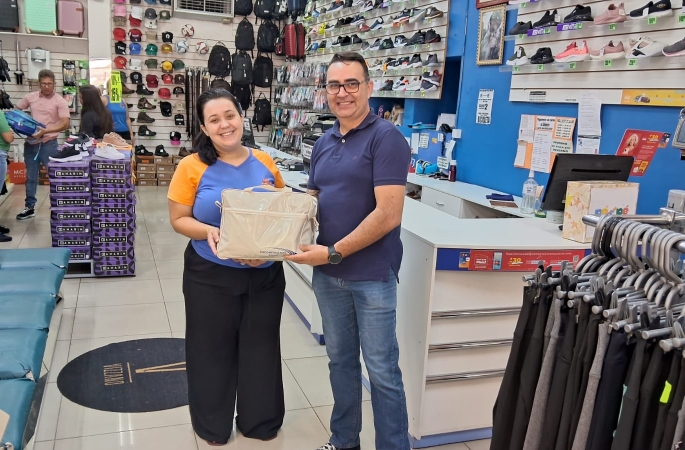 Sincomercários realiza distribuição de kits maternidades