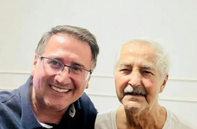 Prefeito Roberto Araujo decreta luto oficial e presta homenagem a Dr. Didi