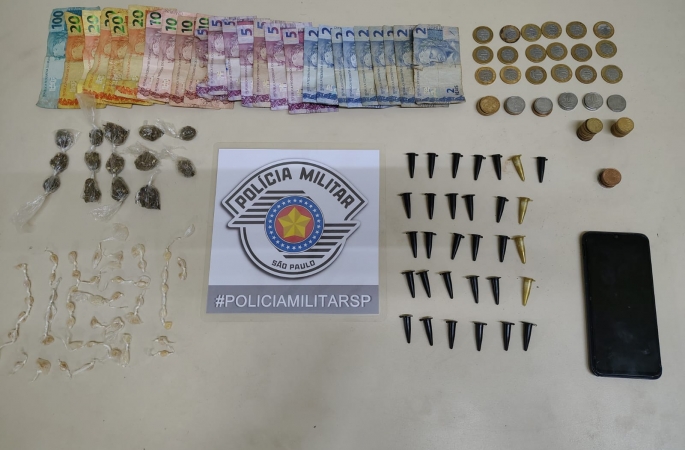 Polícia prende casal por tráfico de drogas em Cerqueira César