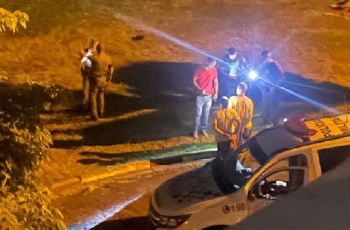 Grupo de reeducandos da Fundação Casa de Iaras rende agente e fogem por rodovia