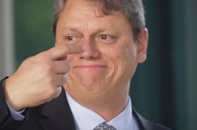 Discurso de Tarcísio em evento de Gilmar desagrada a Bolsonaro