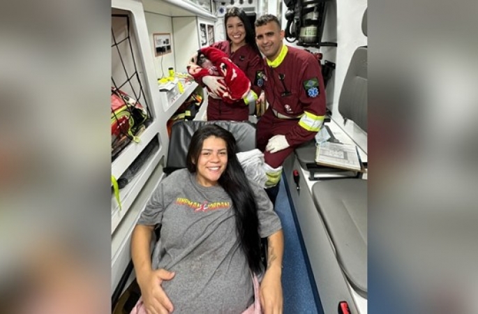 Grávida dá à luz dentro de ônibus no interior de SP