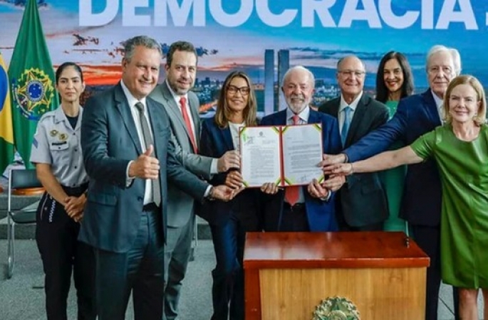 PM espancada no 8/1 estava com Lula durante veto ao PL da Dosimetria