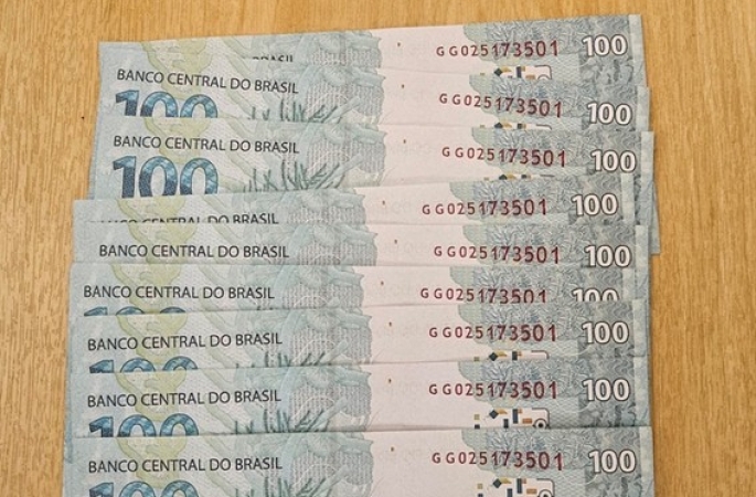 Polícia Federal prende jovem que recebeu notas falsas de dinheiro pelos Correios em Avaré