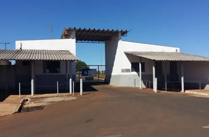 Polícia investiga fuga de detento em prisão de regime semiaberto em Iaras