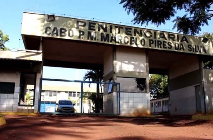 Paraguaios que fugiram da Penitenciária de Itaí seguem foragidos