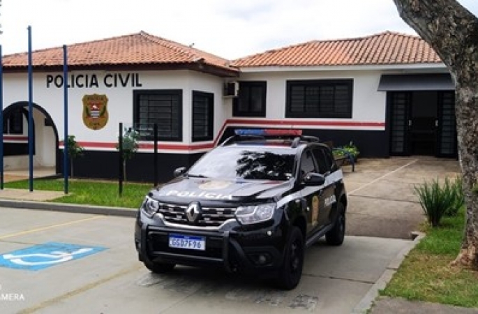 Suspeito de estuprar sobrinha que cuidava da filha dele é preso e confessa crime
