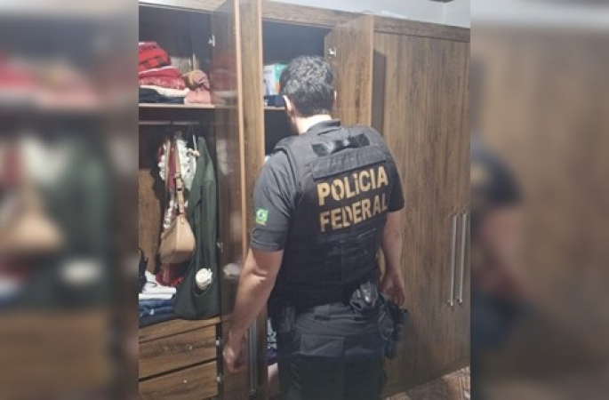 PF prende homem em flagrante com conteúdo de pornografia infantil em Boituva