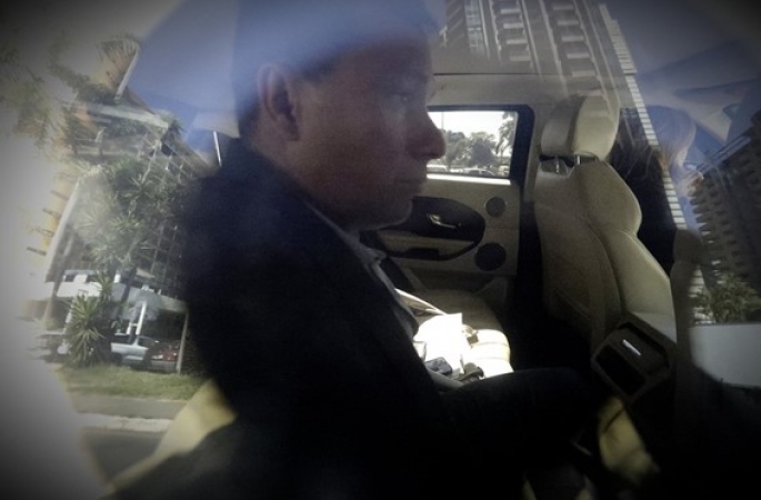 PF apreende celular de Mauro Cid sobre tentativa que facilitaria saída do país