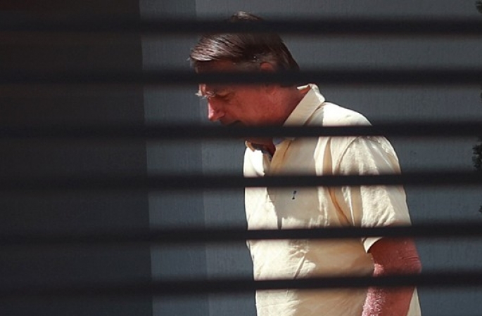 Primeira Turma nega por unanimidade recurso de Bolsonaro e mantém pena de 27 anos de prisão