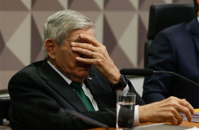 Moraes manda Heleno, Paulo Sérgio e Garnier para prisão militar