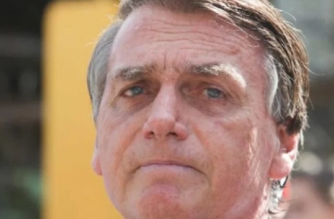 Bolsonaro pede a Moraes direito a redução de pena por leitura