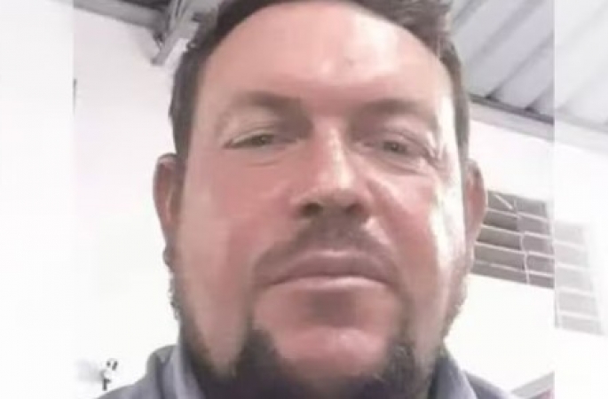 Homem morre após ser espancado por dono de mercadinho por furto de garrafa de pinga no interior de SP