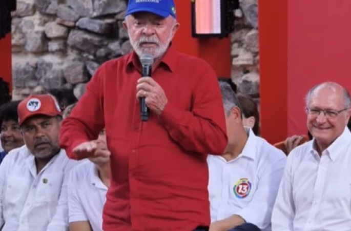 Lula vai barrar “trem da alegria” a servidores da Câmara e do Senado e vai vetar aumento vergonhoso