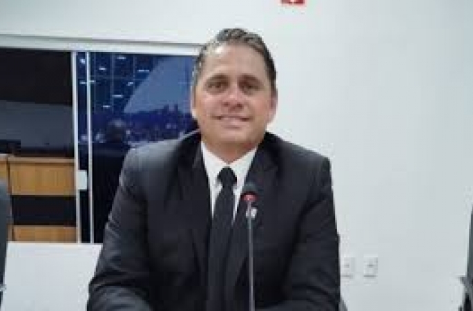 Vereador esclarece licitação de R$ 39 milhões para merenda em Avaré,  critica 