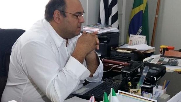 Poio poderá responder por crime de “desobediência” por não cumprir ordem judicial