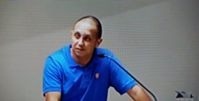 Morador volta à Câmara e mostra descaso com Bairro onde reside