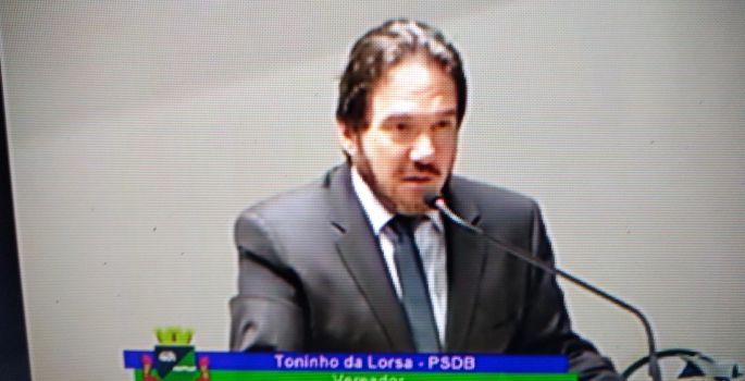“Coleta de lixo é caso de saúde pública” ressalta vereador