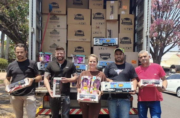Avaré recebe doação de brinquedos de empresários de Birigui