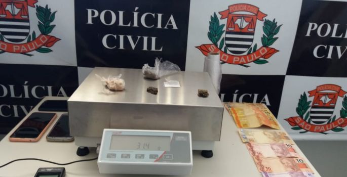 Irmãos são presos por tráfico de drogas em Piraju