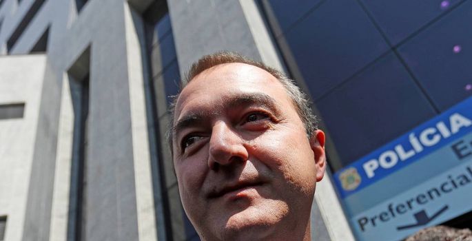 Joesley e Ricardo Saud se entregam à PF em SP