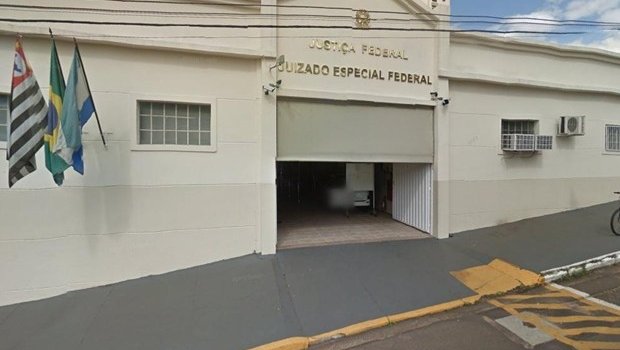 Justiça bloqueia R$ 2 milhões de juiz suspeito de fraudar INSS em Avaré