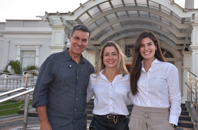 Vice-prefeita Kika vai à ALESP solicitar verbas para maternidade da Santa Casa