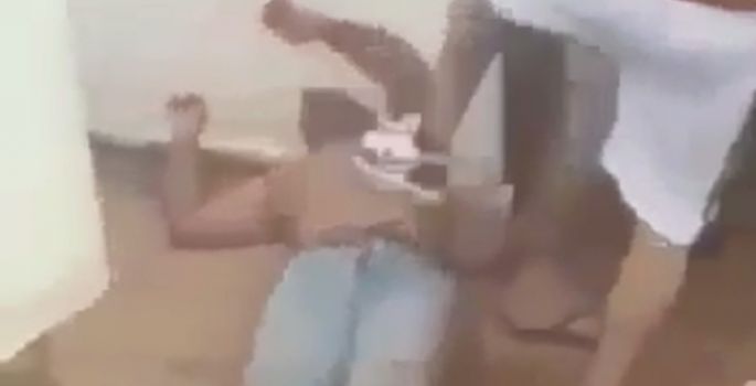 Suspeito de matar idoso a facadas é agredido por moradores em Pirajú