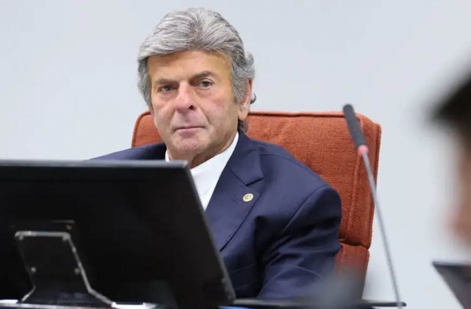 Fux pede para deixar 1ª Turma e pode ficar fora do julgamento de golpe