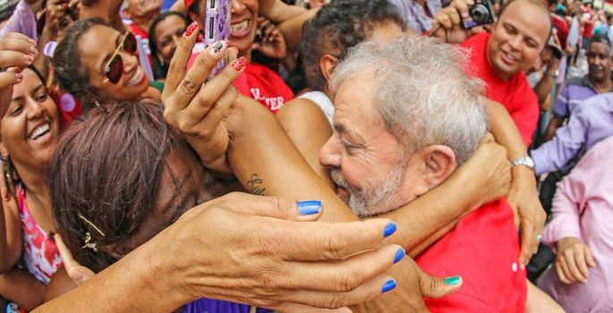 Golpe foi para acabar com conquistas da classe trabalhadora, diz Lula em SP