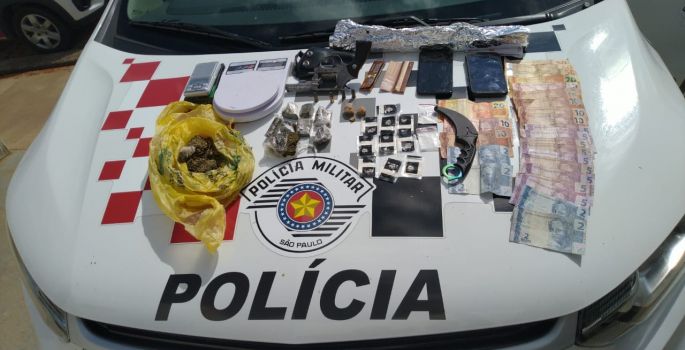 PM prende dois com drogas e arma em Manduri