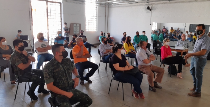 Audiência pública discute atualização do plano municipal sobre resíduos sólidos