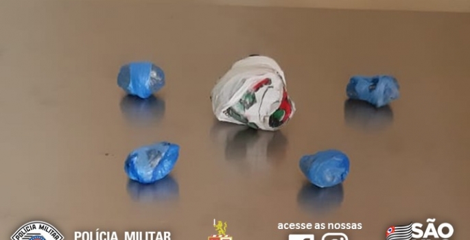 Adolescente de 15 anos é apreendido pela Polícia Militar por traficar drogas em Avaré