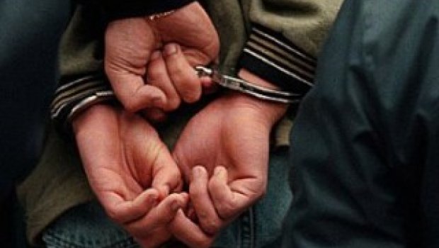 Menor furta carro em Avaré