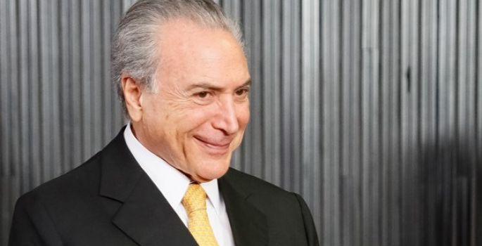 Temer nega pagamentos e diz defender “profunda investigação”