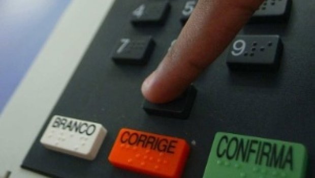 Por falta de dinheiro, eleições de 2016 serão manuais, diz portaria da Justiça
