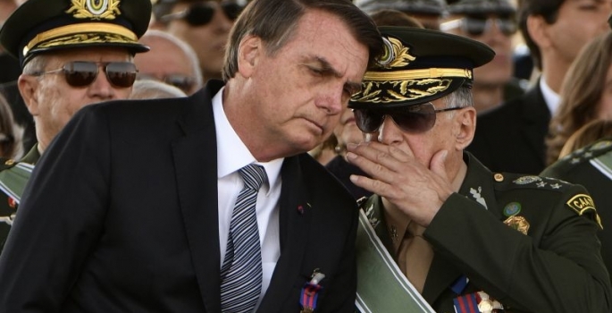 Comandantes das Forças devem deixar os cargos; Bolsonaro pode repetir Dilma ao nomear aliado
