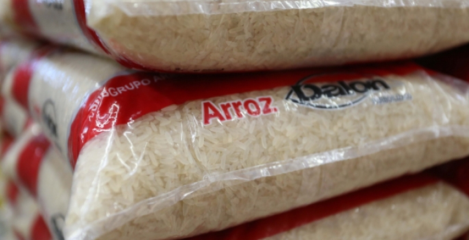 Maior preço em cem anos encerra era da comida barata
