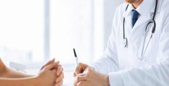 Número de médicos cresce mais de 600% em 5 décadas; má distribuição persiste