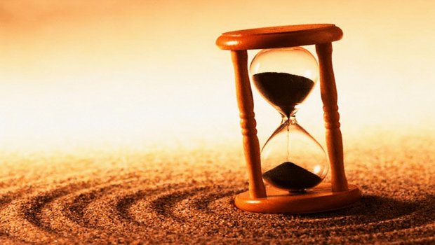 “O amor é mais falado do que vivido e por isso vivemos um tempo de secreta angústia ”