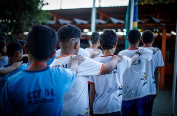 MPF defende que programa de escola cívico-militar é inconstitucional