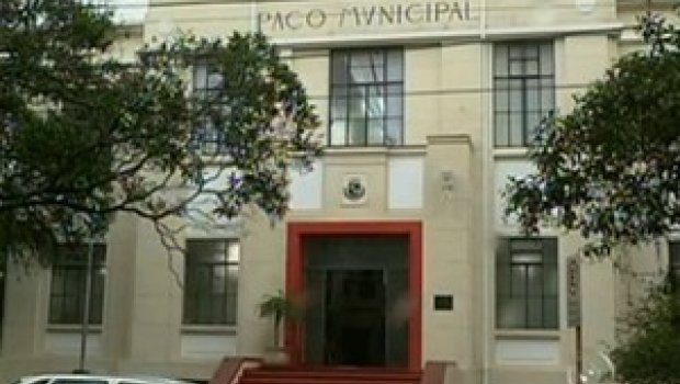  Prefeitura realiza reunião com o Sindicato dos Trabalhadores para pagamento do 13° salário