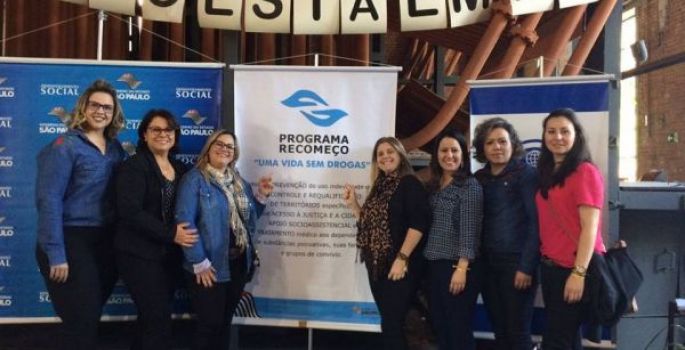 Coordenadora do curso de Serviço Social participa de evento na SEDS