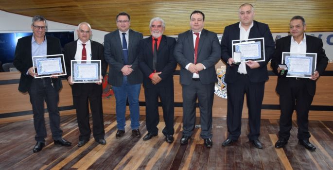 Policiais civis recebem homenagem na Câmara Municipal de Avaré
