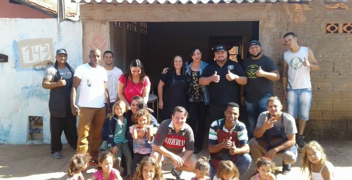 Ação conjunta leva solidariedade aos moradores da “Vila Esperança” em Avaré