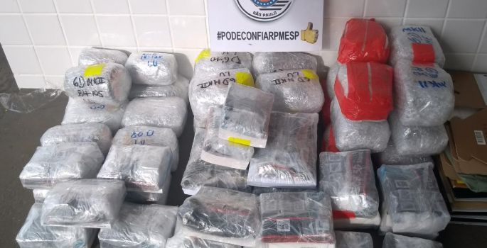 TOR apreende motorista por descaminho na SP-255 em Avaré