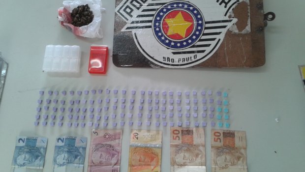 PM prende vendedores de esctasy que comercializavam a droga em festas de jovens