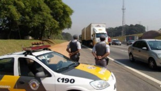 Polícia Rodoviária prende foragido da Justiça